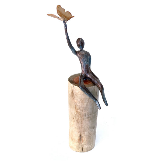 Escultura Jardineiro Alta